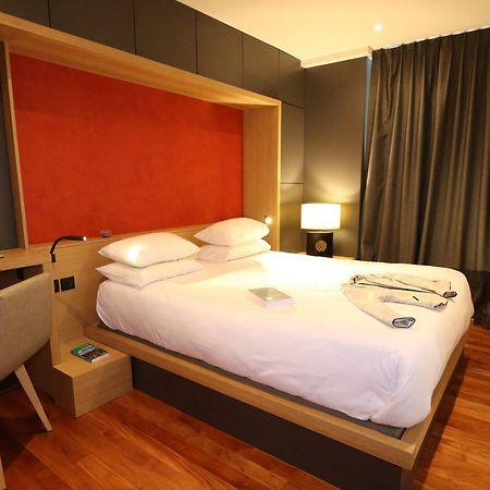 Hotel Du Commerce Spa サン・ゴーダンス エクステリア 写真