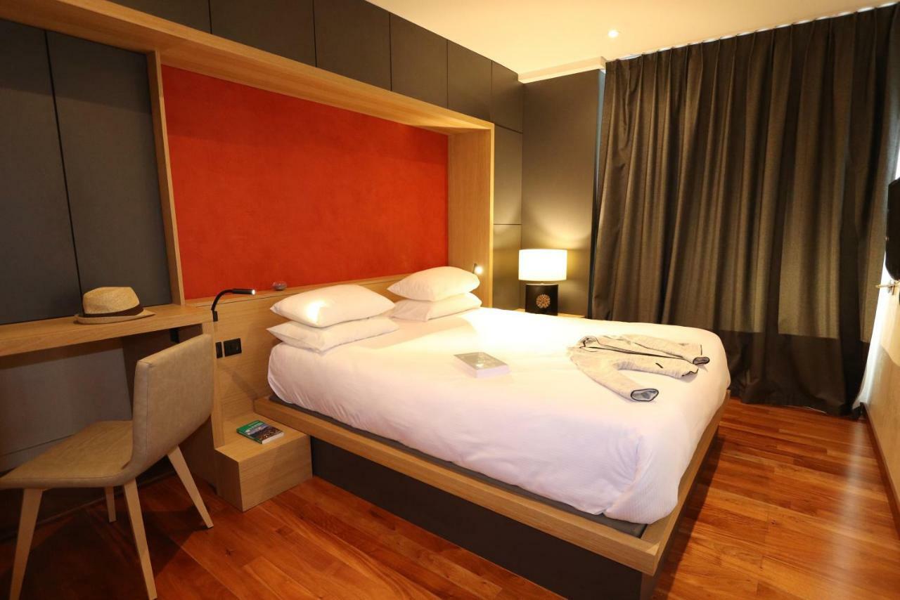 Hotel Du Commerce Spa サン・ゴーダンス エクステリア 写真